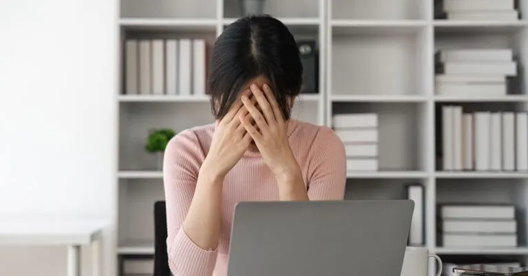 Reasons and Remedies of Employee Disengagement in Call Center